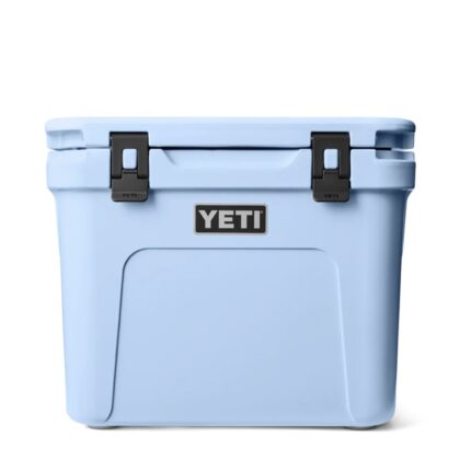 YETI Roadie 32 Wheeled Cooler, Big Sky Blue